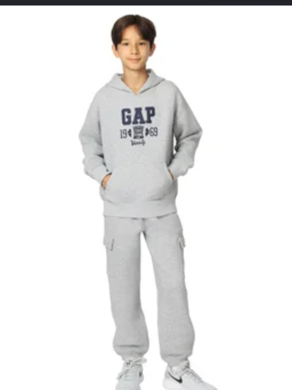 GAP youth fleece hoodie size 7 gray New
